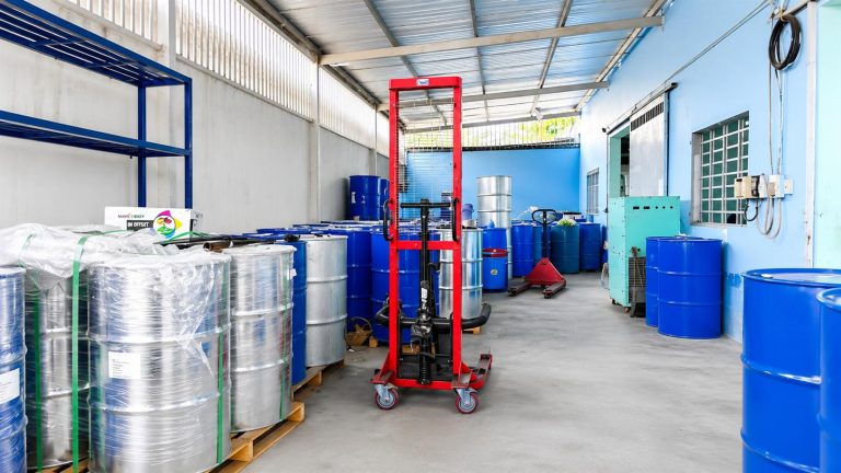 Tiêu chuẩn EN 71-3 là gì và vì sao quan trọng với mực văn phòng phẩm?